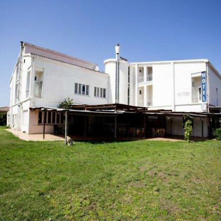 Hotel Al Faro San Teodoro  Zewnętrze zdjęcie