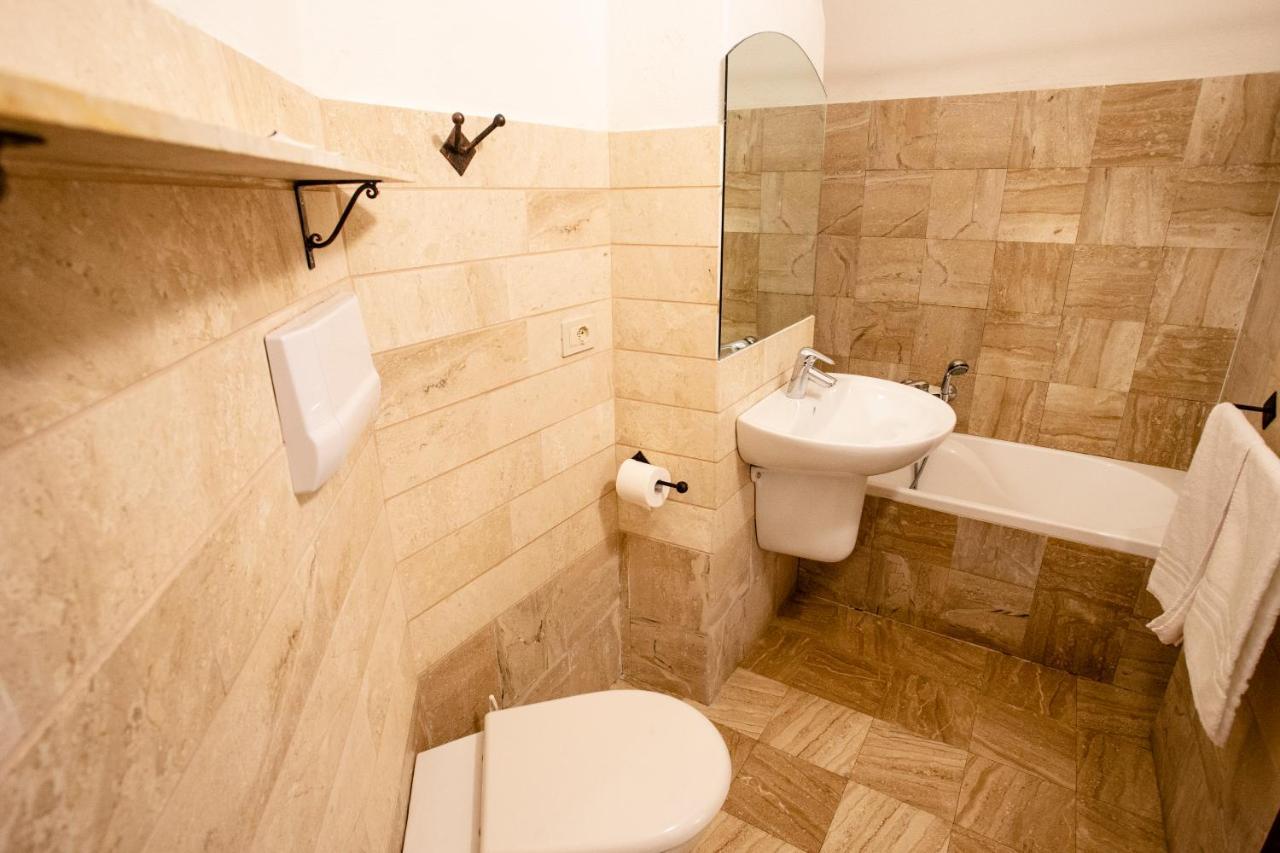 Hotel Al Faro San Teodoro  Zewnętrze zdjęcie