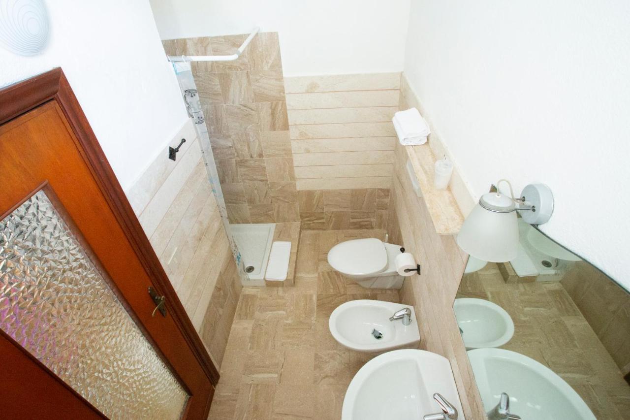Hotel Al Faro San Teodoro  Zewnętrze zdjęcie